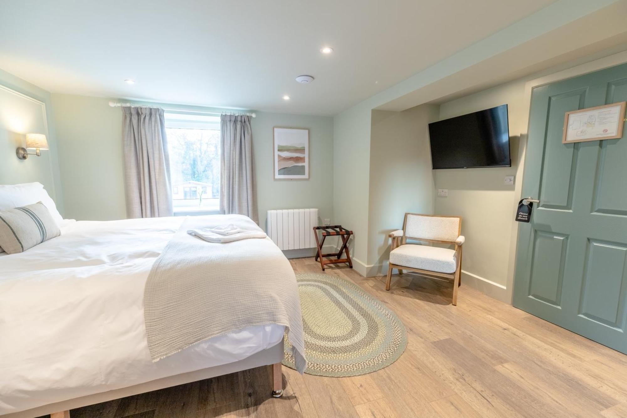 Отель Glan Yr Afon Pennal Экстерьер фото