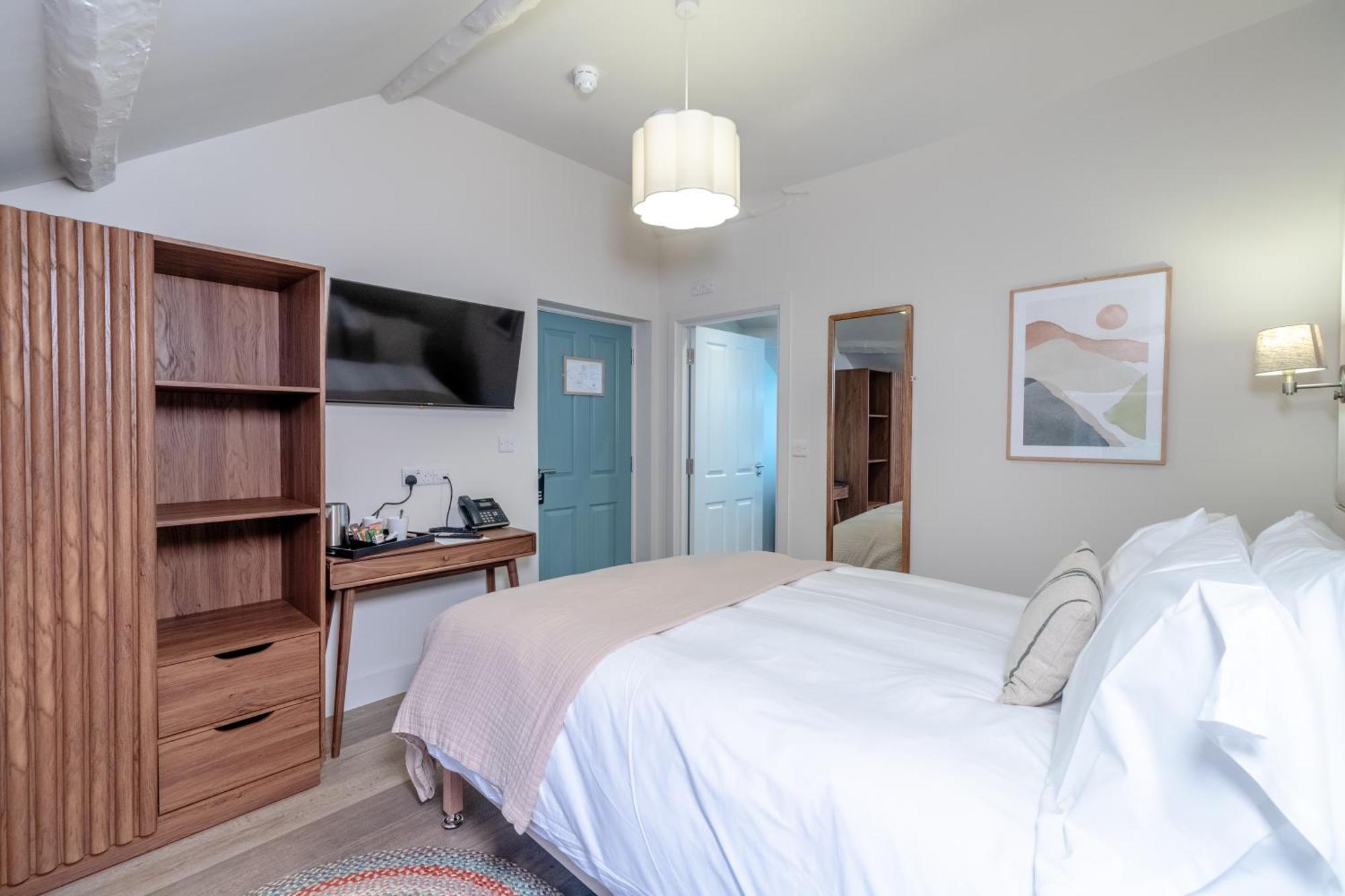 Отель Glan Yr Afon Pennal Экстерьер фото